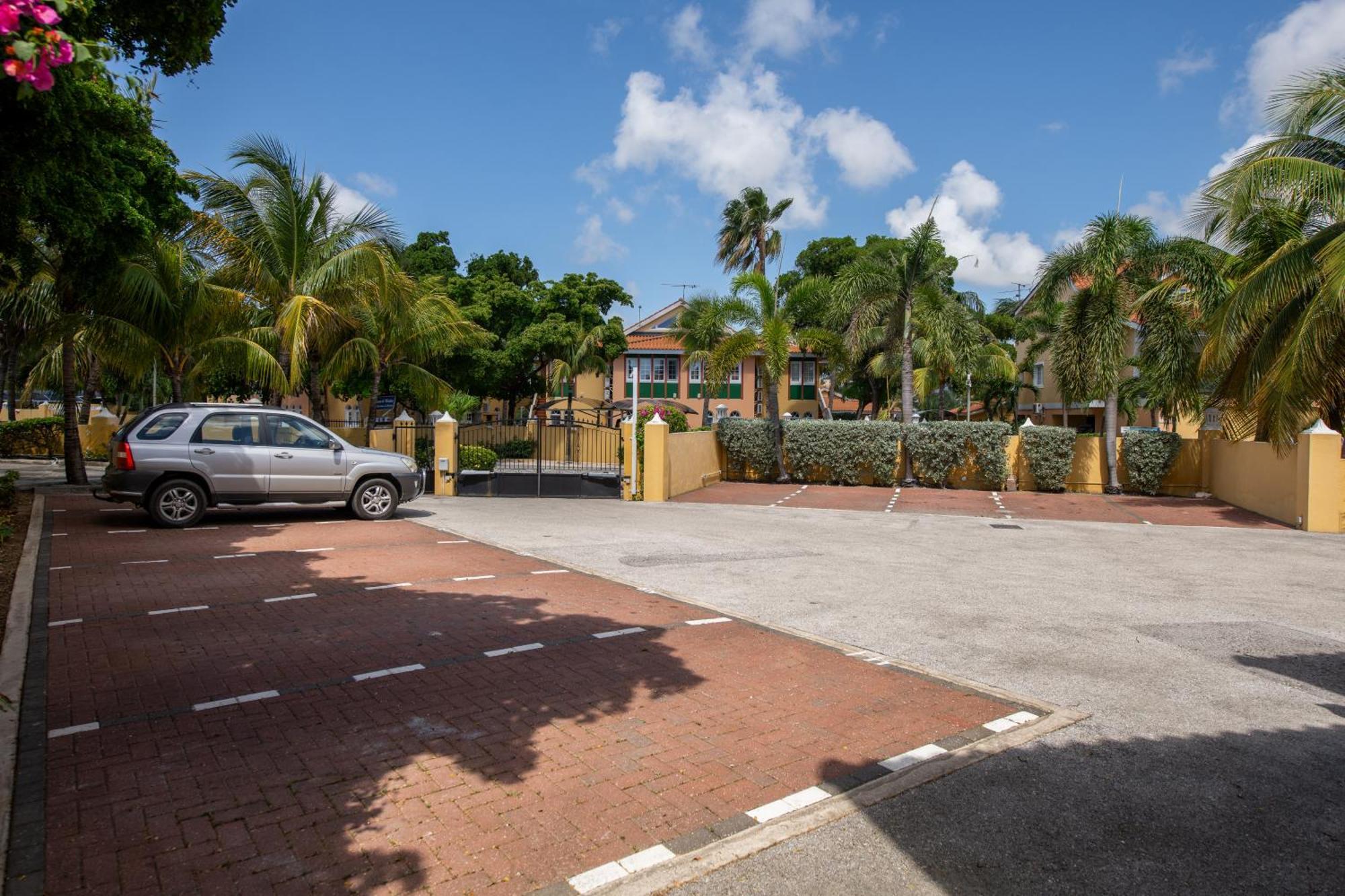 Masbango Beach Resort Jan Thiel Exterior foto